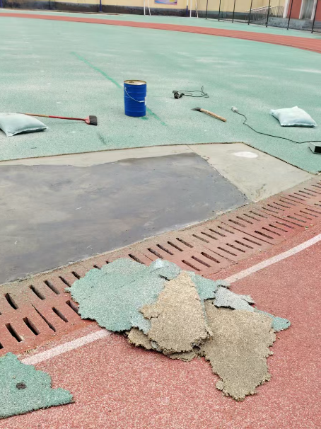 林芝球场翻新维修补、球场翻新修补改造